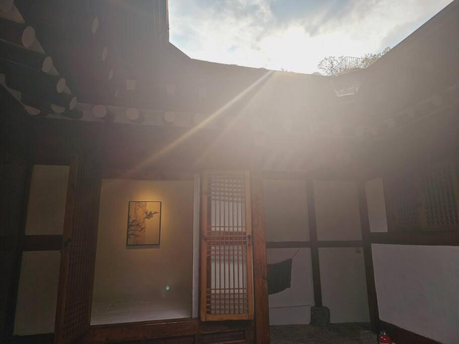Yeonandang Hanok Apartment